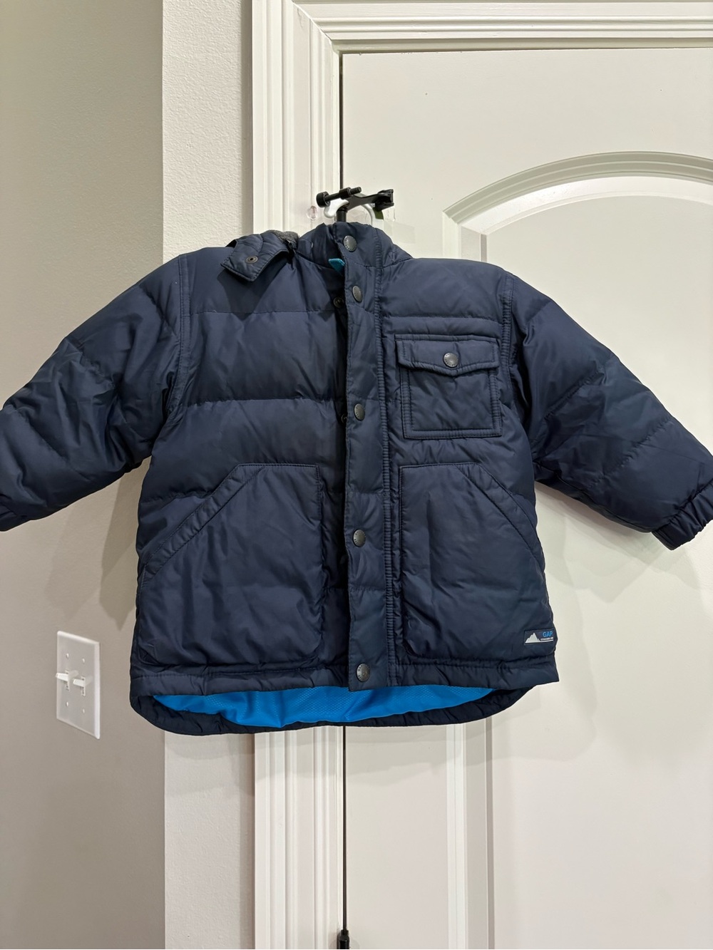 Gap baby navy blue hooded puffer jacket fleece lining boys 2 years GUC